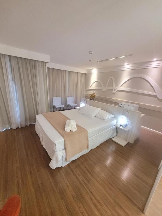 Flat Mercure Brasilia Lider By Rei Dos Flats Eksteriør billede